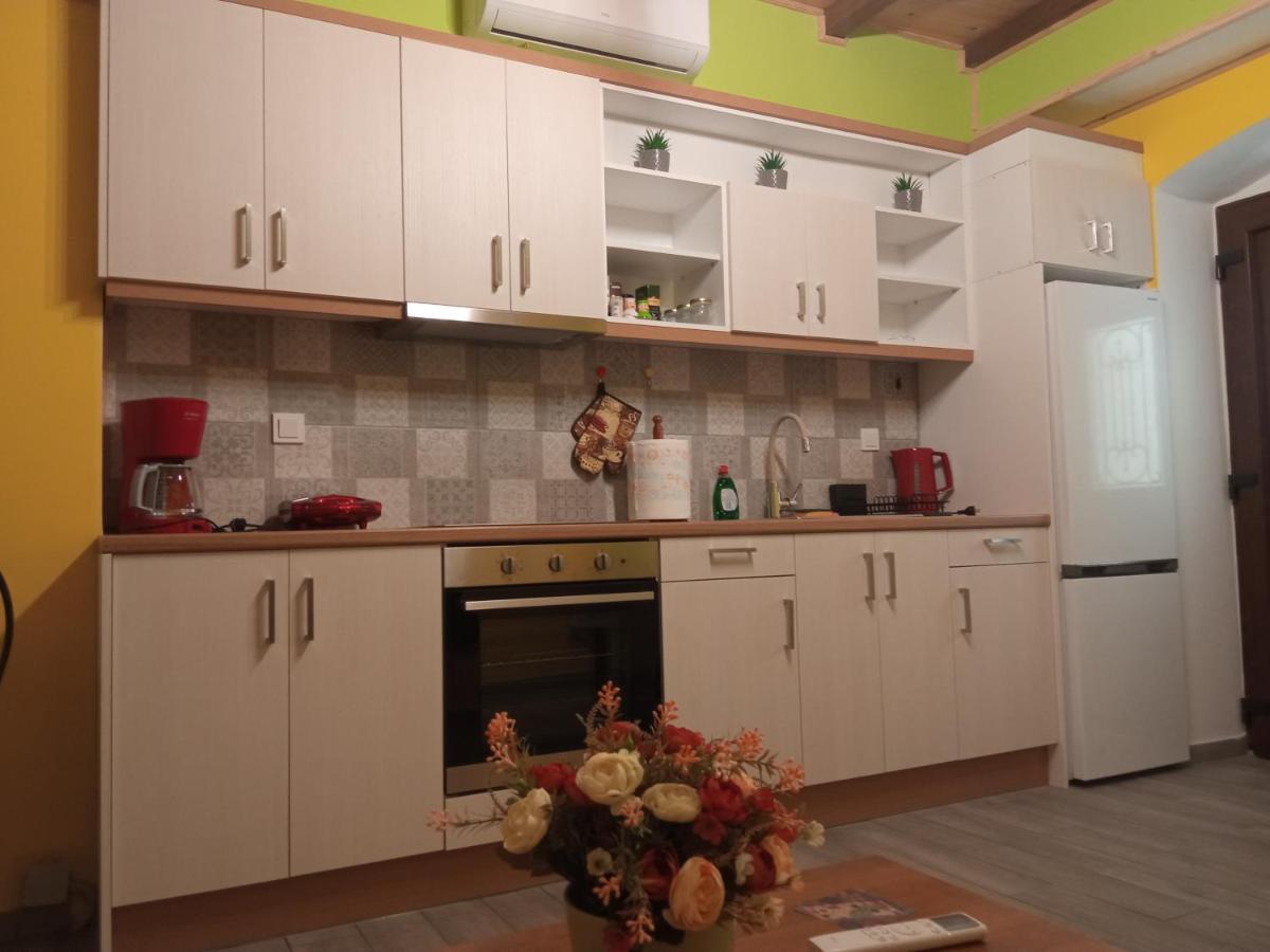 Gs Apartment Gytheio Exterior foto
